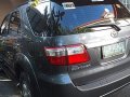 Selling Grey Toyota Fortuner 2009 in Quezon-2