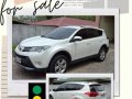 Selling Pearl White Toyota RAV4 2014 in Santa Ana-1