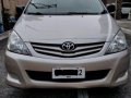 Selling Silver Toyota Innova 2011 in Quezon-9