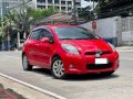 Red Toyota Yaris 2013 for sale in Automatic-9