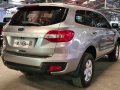 Selling Silver Ford Everest 2016 in Pateros-2