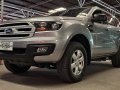 Selling Silver Ford Everest 2016 in Pateros-8