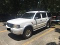 Pre-owned Ford Everest 2005 White AT Diesel for sale-0