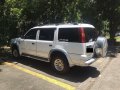 Pre-owned Ford Everest 2005 White AT Diesel for sale-3