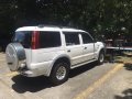 Pre-owned Ford Everest 2005 White AT Diesel for sale-4
