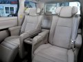 Selling Pearl White Toyota Alphard 2014 in Quezon City-1