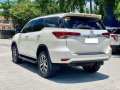 Selling Pearl White Toyota Fortuner 2016 in Makati-8