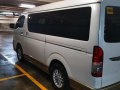 Pearl White Toyota Hiace Super Grandia 2016 for sale in Pateros-6