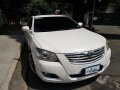 Selling White Toyota Camry 2009 in Quezon City-0