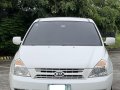 Sell White 2011 Kia Carnival in Las Piñas-7