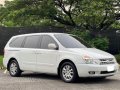 Sell White 2011 Kia Carnival in Las Piñas-9