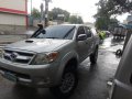 Silver Toyota Hilux 2006 for sale in Automatic-1