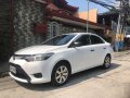 Pearl White Toyota Vios 2016 for sale in Manual-9
