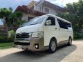 Sell White 2017 Toyota Hiace Super Grandia in Manila-8