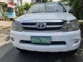 Sell White 2006 Toyota Fortuner in Quezon City-7