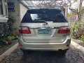 Selling Silver Toyota Fortuner 2011 in Quezon-4