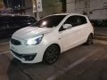 Selling Pearl White Mitsubishi Mirage 2017 in Pasig-6