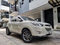 Sell White 2015 Hyundai Tucson in Quezon City-9