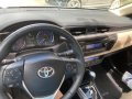 Selling Grey Toyota Corolla Altis 2016 in Muntinlupa-2
