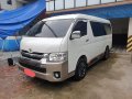 Selling White Toyota Hiace Super Grandia 2016 in Makati-3