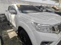 Sell pre-owned 2019 Nissan Np300 -4