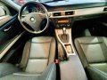 Black BMW 318I 2012 for sale in Automatic-3