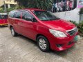 Red Toyota Innova 2014 for sale in Manila-3