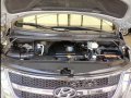 Hyundai Grand Starex 2014 Van at 40000 for sale-8