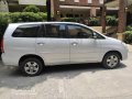 Pearl White Toyota Innova 2008 for sale in Quezon-4