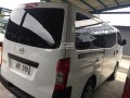 Selling White 2016 Nissan NV350 Urvan  second hand-9