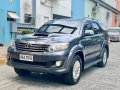 Selling Grey Toyota Fortuner 2014 in Manila-6