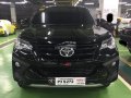 2019 Toyota Fortuner 2.4 G TRD Black A/T-0