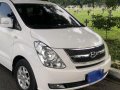 White Hyundai Starex 2015 for sale in Automatic-8