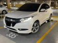  Selling White 2016 Honda Hr-V SUV / Crossover by verified seller-0