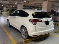  Selling White 2016 Honda Hr-V SUV / Crossover by verified seller-10