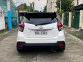 Red Toyota Yaris 2017 for sale -6