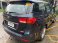 Grey Kia Carnival 2016 for sale in Automatic-5