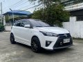Red Toyota Yaris 2017 for sale -8