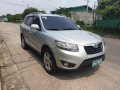 Sell Silver 2011 Hyundai Santa Fe in Quezon City-8