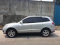 Sell Silver 2011 Hyundai Santa Fe in Quezon City-6