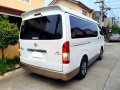 Selling White Toyota Hiace 2017-3