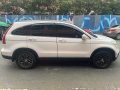 Selling White Honda Cr-V 2008 in Marikina-6