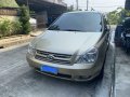 Beige Kia Carnival 2008 for sale in Automatic-6