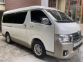 Selling White Toyota Hiace Super Grandia 2016 in Pateros-6