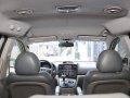 Pearl White Kia Carnival 2014 for sale in Automatic-6