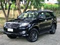 Selling Black Toyota Fortuner 2015 in Muntinlupa-9