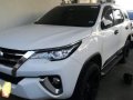 Sell Pearl White 2018 Toyota Fortuner in Binmaley-6