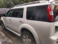 Selling White Ford Everest 2012 in Pasig-2