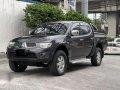 Black Mitsubishi Strada 2012 for sale in Jaen-0