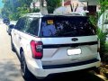 Selling White Ford Expedition 2018 in Pateros-6